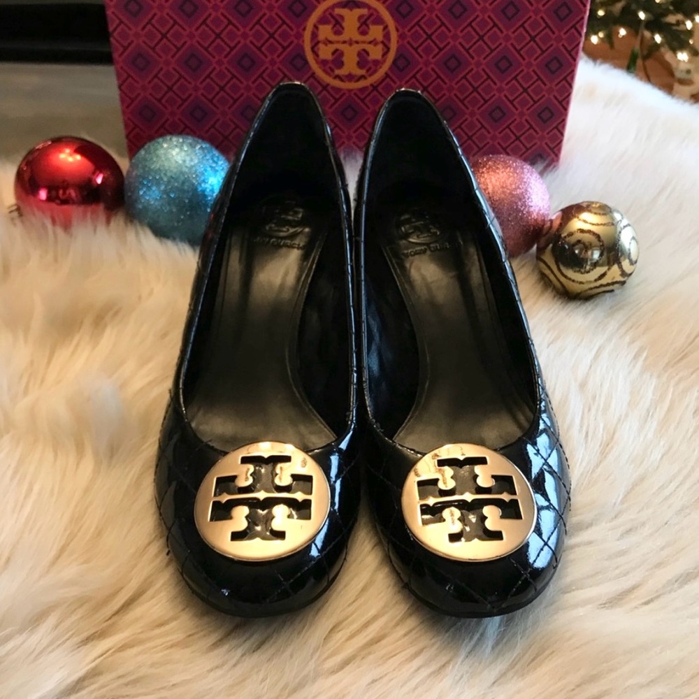 Tory Burch Quinn quilted patent leather wedges